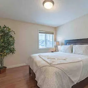 2500 Sq House In Springbank Hill Bl 261818 , Calgary Canada