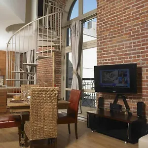 Loft Au Coeur Du Vieux-quebec , Quebec City Canada