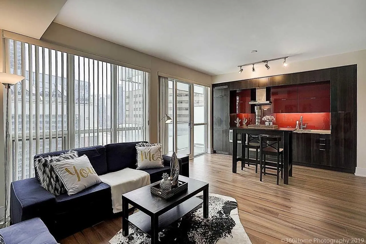 Apartment Downtown Toronto Cn Tower Suites Canada